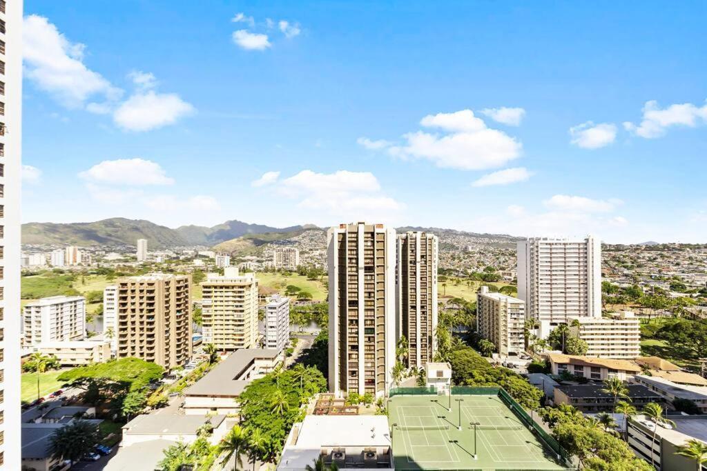 Waikiki Sunset 23rd Floor - Mountain View Apartment Honolulu